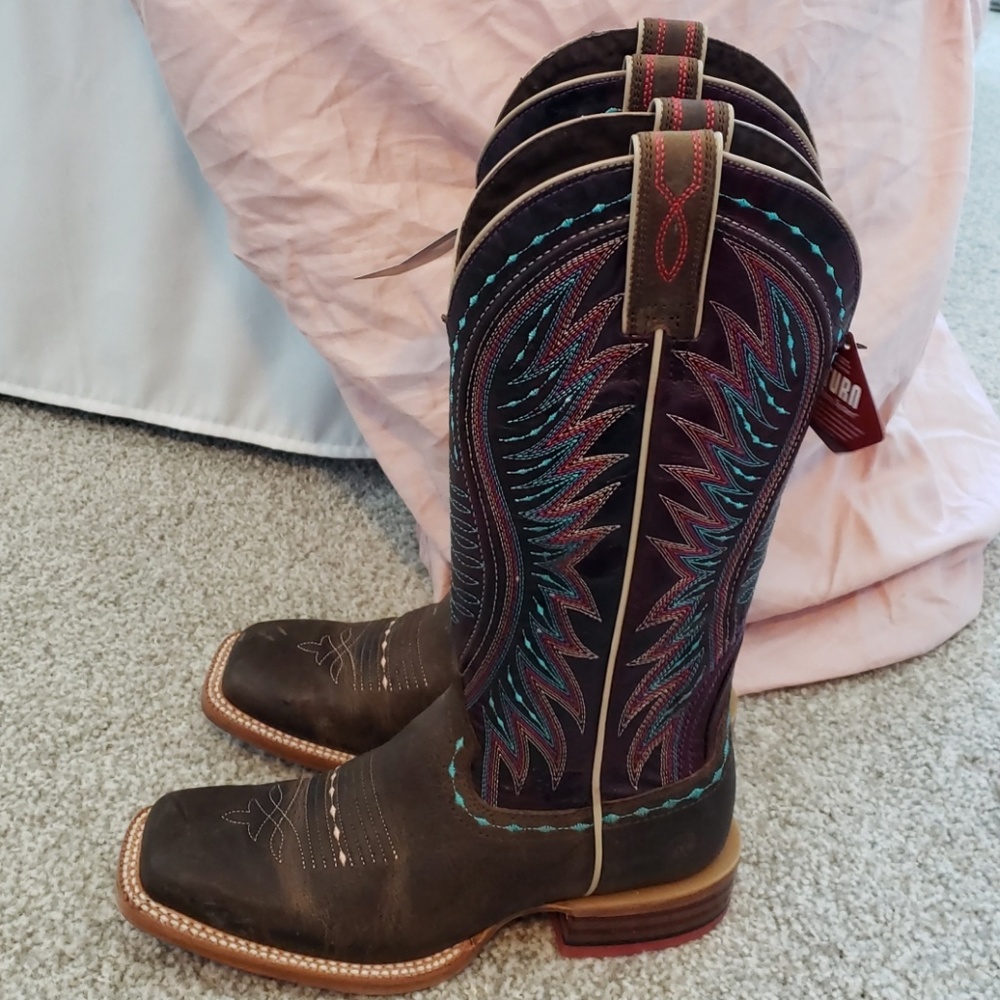 Ariat Womens boots
